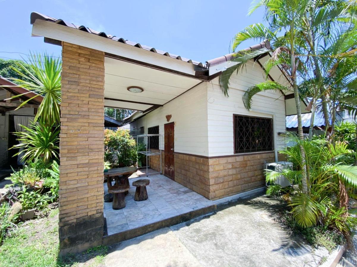 Samet Bellhouse Hotel Koh Samet Exterior photo