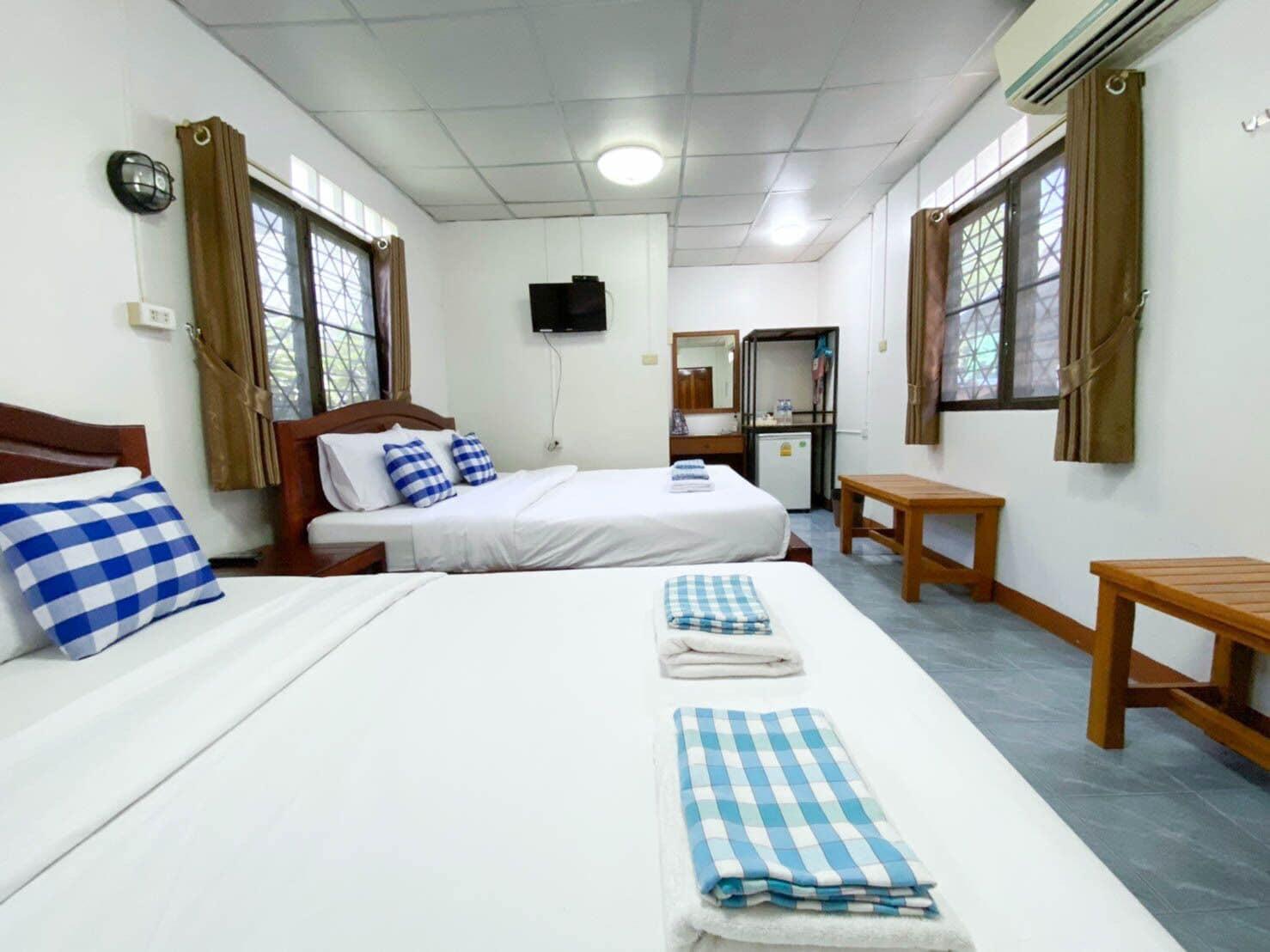 Samet Bellhouse Hotel Koh Samet Exterior photo