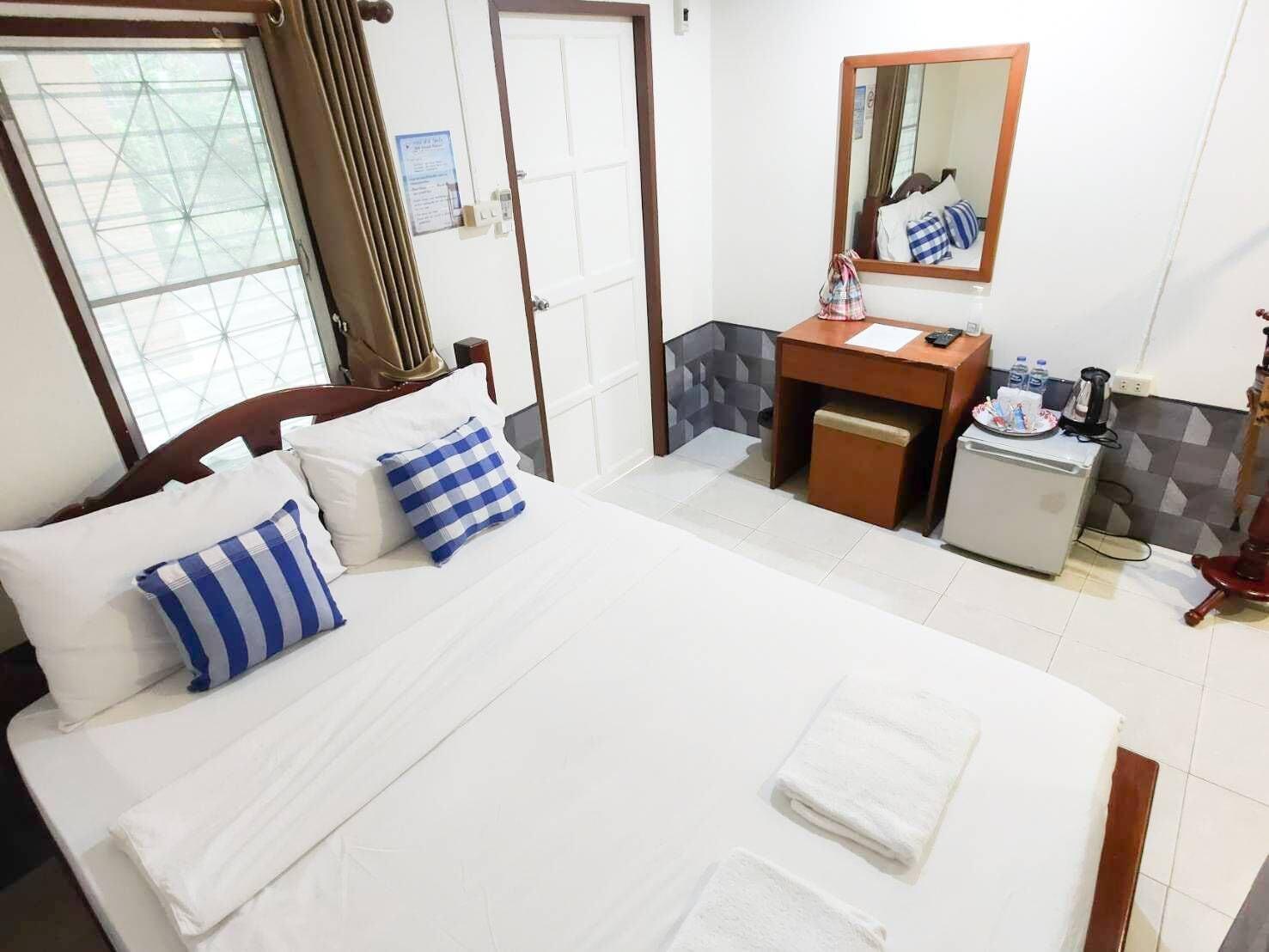 Samet Bellhouse Hotel Koh Samet Exterior photo